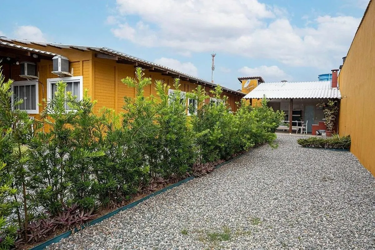 Casa De Ferias Familiar Com Linda Vista A 300M Da Meia Praia De Navegantes Casa de Férias